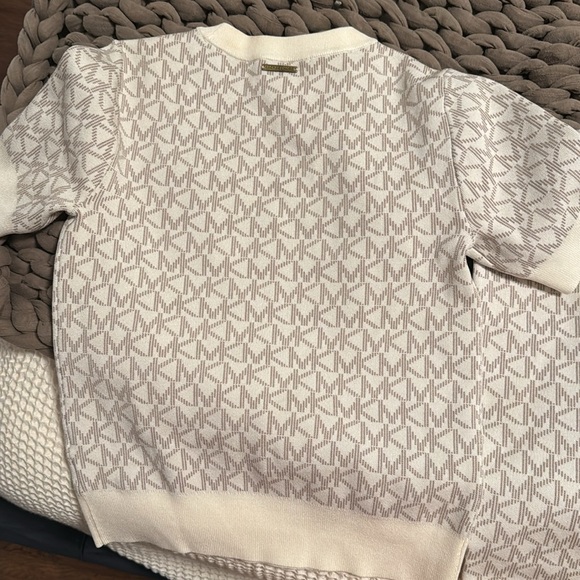 Michael Kors Logo Jacquard Short-Sleeve Sweater and Skirt set - Picture 5 of 6